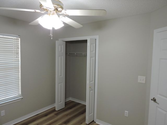 2800 Wilson Lane, Crestview, FL 32539