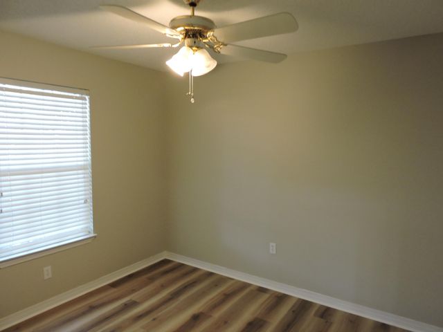 2800 Wilson Lane, Crestview, FL 32539