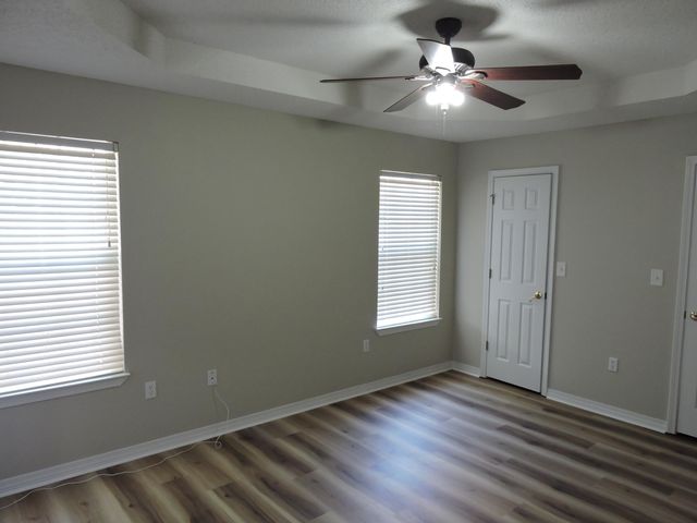 2800 Wilson Lane, Crestview, FL 32539
