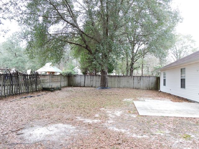 2800 Wilson Lane, Crestview, FL 32539