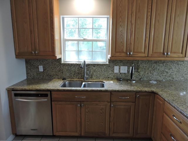 2800 Wilson Lane, Crestview, FL 32539