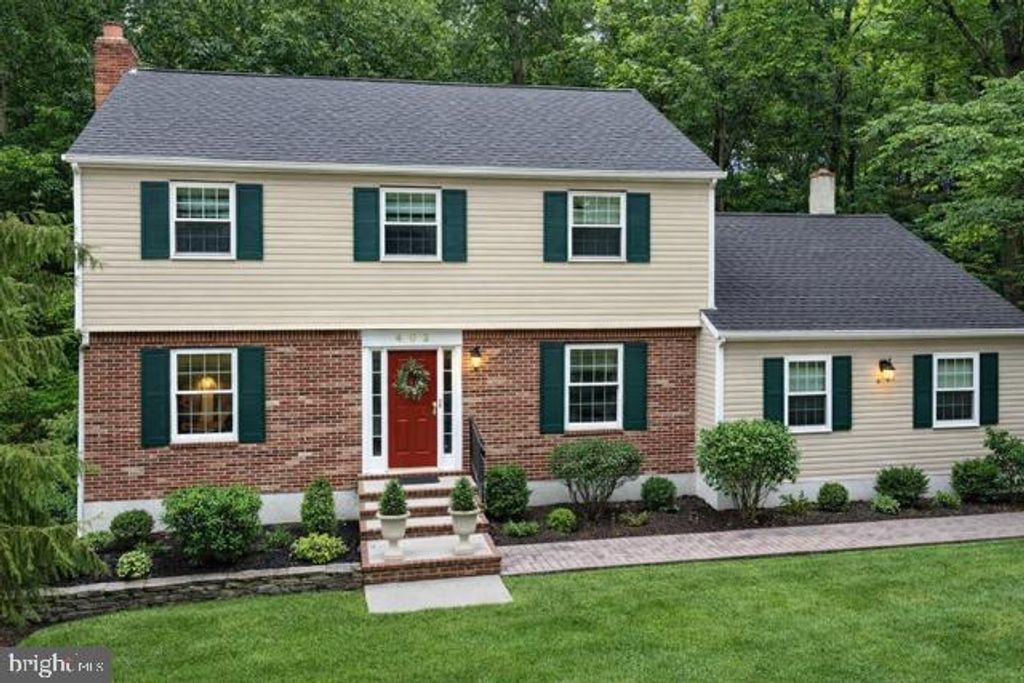 402 NORWOOD RD, Downingtown, PA 19335