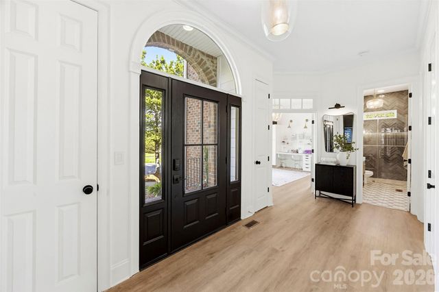 264 Hawthorne Park Avenue, Belmont, NC 28012