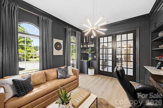 264 Hawthorne Park Avenue, Belmont, NC 28012