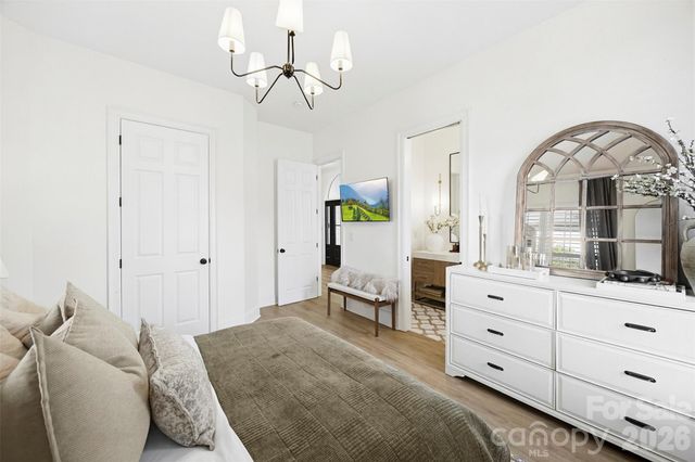264 Hawthorne Park Avenue, Belmont, NC 28012
