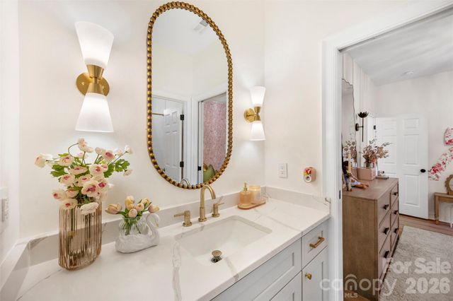 264 Hawthorne Park Avenue, Belmont, NC 28012