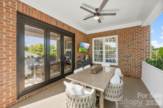 264 Hawthorne Park Avenue, Belmont, NC 28012