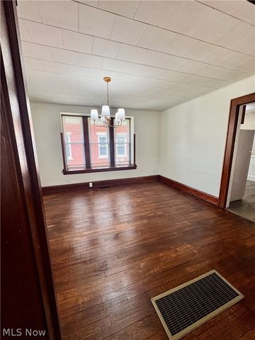 1728 Beaver Street, Parkersburg, WV 26101
