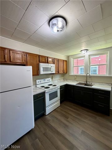 1728 Beaver Street, Parkersburg, WV 26101