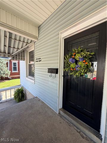 1728 Beaver Street, Parkersburg, WV 26101