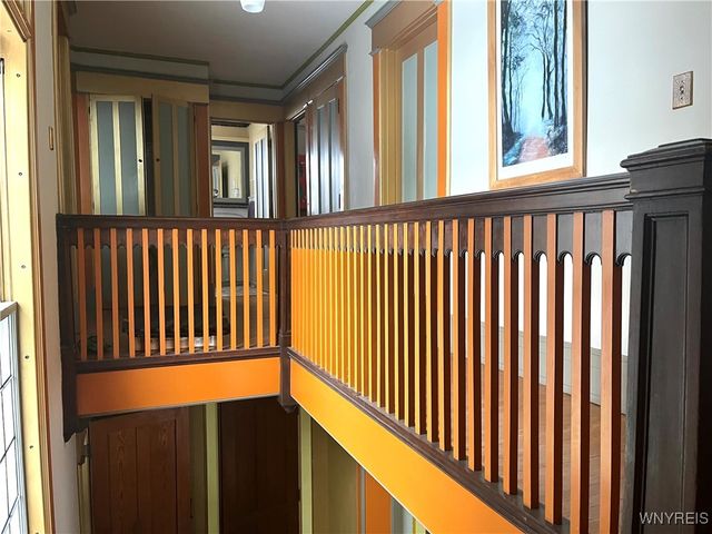 189 Bidwell Parkway, Buffalo, NY 14222