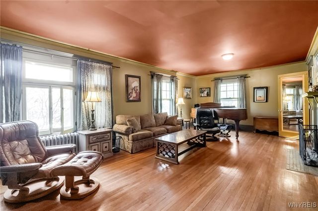 189 Bidwell Parkway, Buffalo, NY 14222