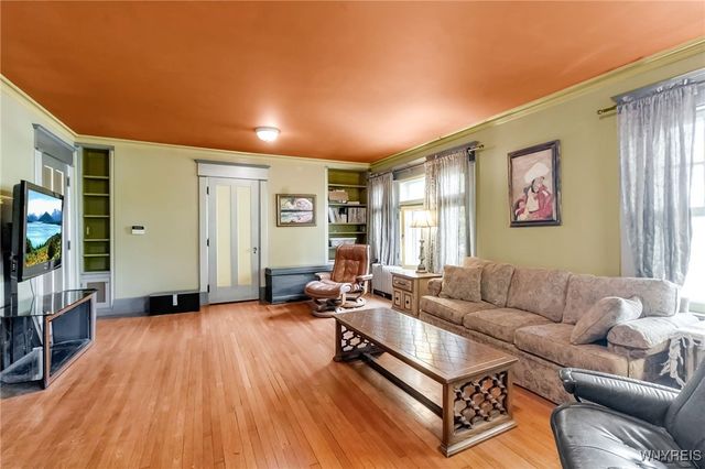 189 Bidwell Parkway, Buffalo, NY 14222