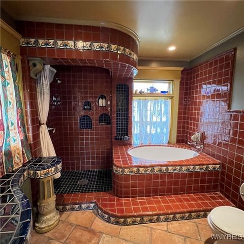 189 Bidwell Parkway, Buffalo, NY 14222