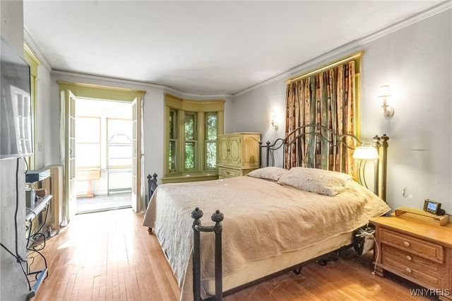 189 Bidwell Parkway, Buffalo, NY 14222