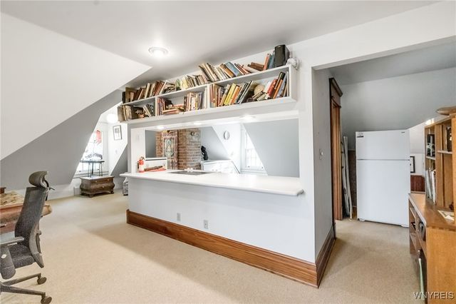 189 Bidwell Parkway, Buffalo, NY 14222