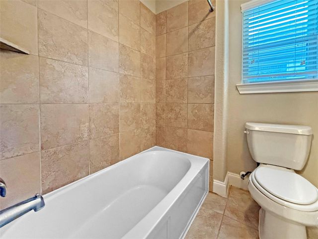 110 N Pinto Point Circle, Spring, TX 77389