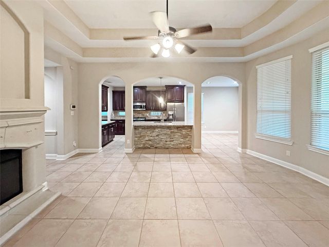 110 N Pinto Point Circle, Spring, TX 77389