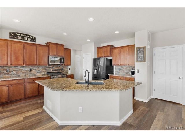 1906 Charbray Pt, Castle Rock, CO 80108