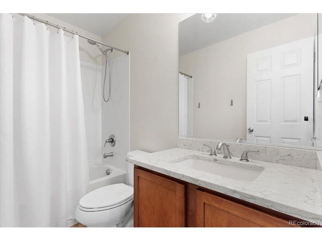 1906 Charbray Pt, Castle Rock, CO 80108