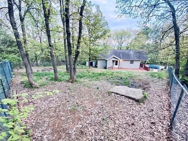 1600 E 5th Street, Fayetteville, AR 72701