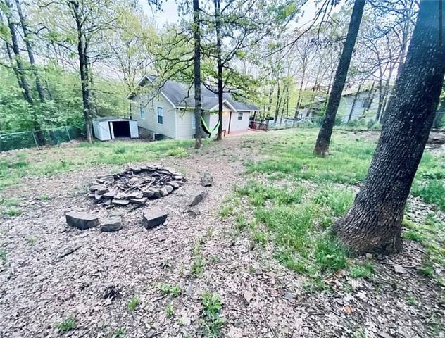 1600 E 5th Street, Fayetteville, AR 72701