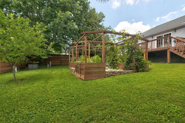 129 Swiss Stone Way, Mt Sterling, KY 40353