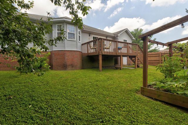 129 Swiss Stone Way, Mt Sterling, KY 40353