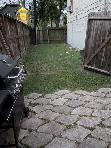 610 Northwood Street, Houston, TX 77009