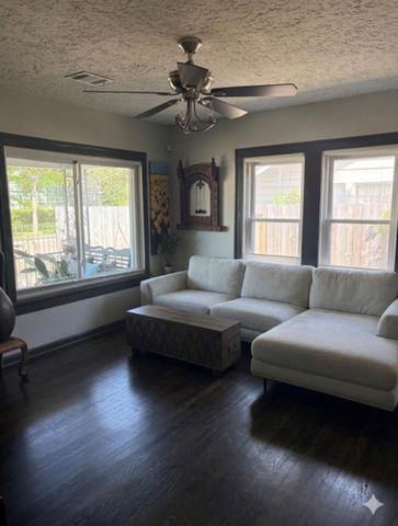 610 Northwood Street, Houston, TX 77009