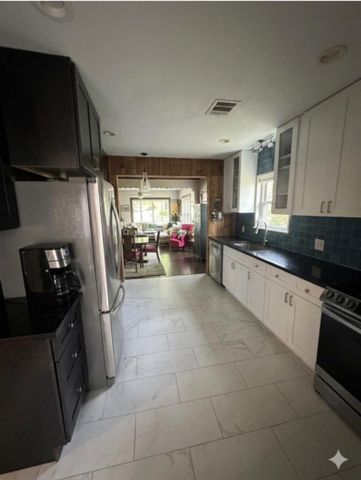 610 Northwood Street, Houston, TX 77009