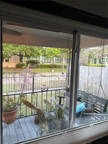 610 Northwood Street, Houston, TX 77009
