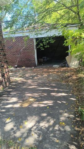 12622 Gunston Street, Detroit, MI 48205