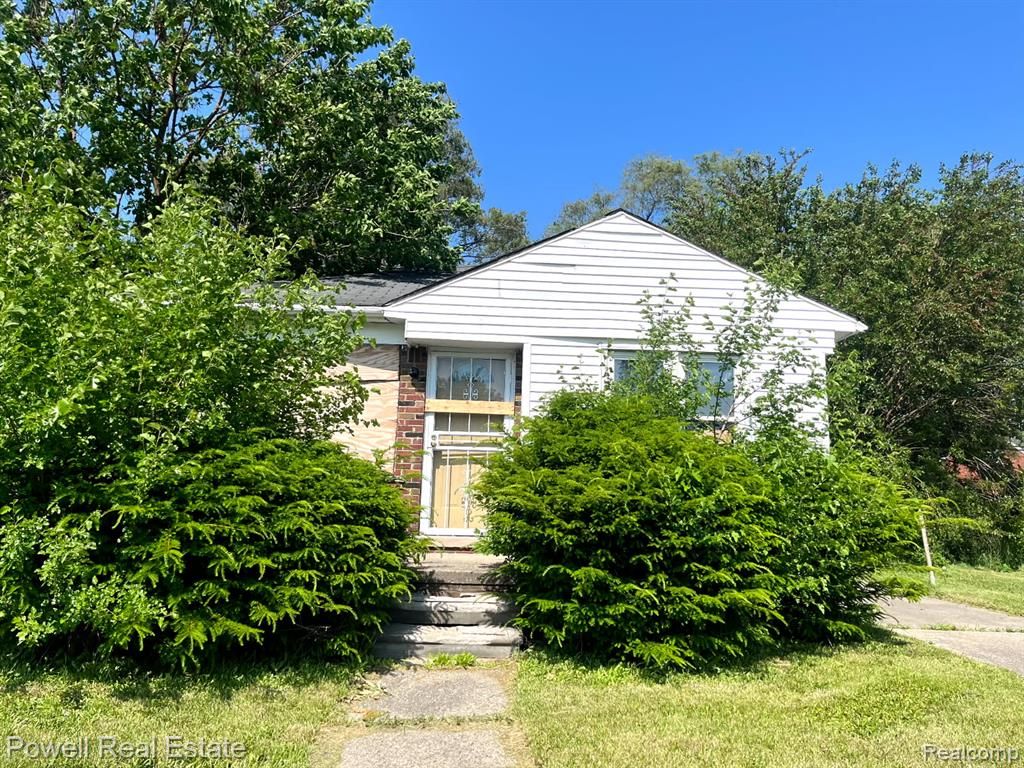 12622 Gunston Street, Detroit, MI 48205