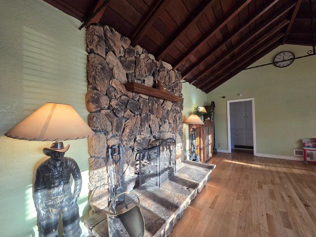 14200 Sycamore Avenue, San Martin, CA 95046