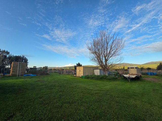 14200 Sycamore Avenue, San Martin, CA 95046