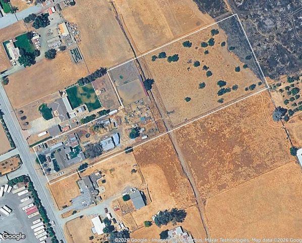 14200 Sycamore Avenue, San Martin, CA 95046