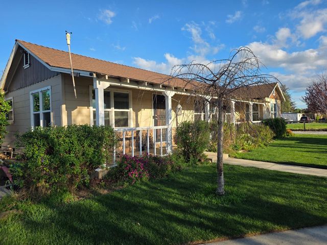 14200 Sycamore Avenue, San Martin, CA 95046