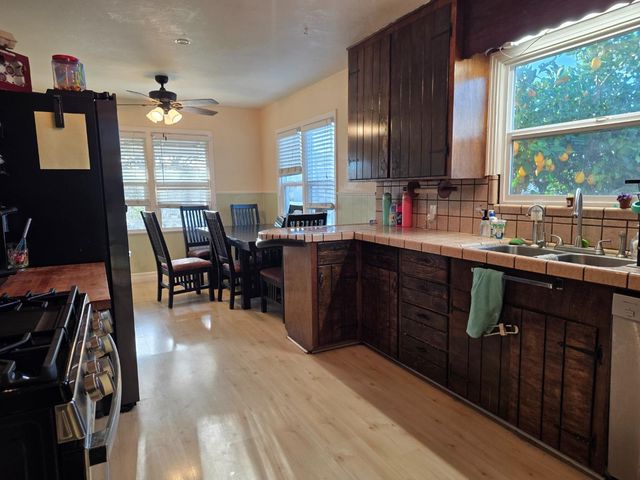 14200 Sycamore Avenue, San Martin, CA 95046