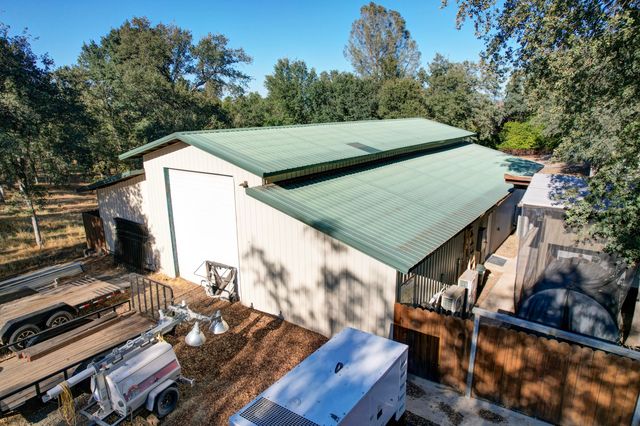 19650 Russell Lane, Cottonwood, CA 96022