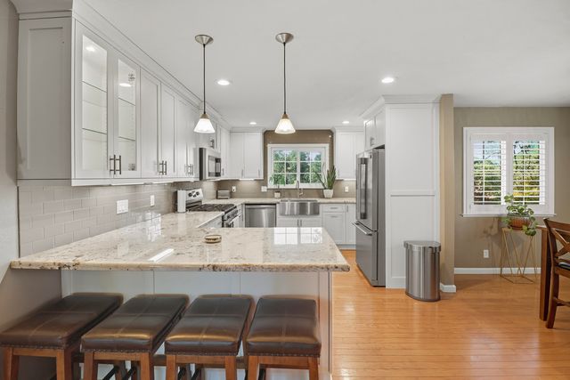 19650 Russell Lane, Cottonwood, CA 96022