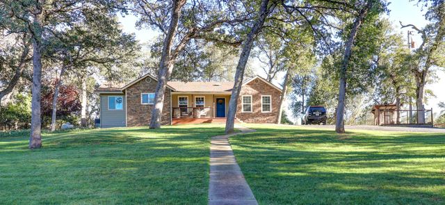 19650 Russell Lane, Cottonwood, CA 96022