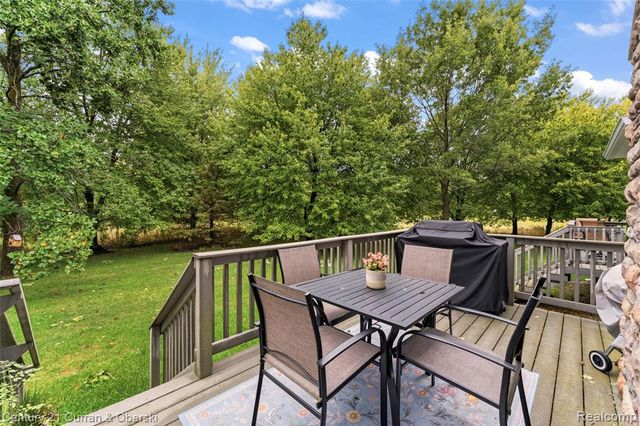 49970 Blackberry Trail, Novi, MI 48374