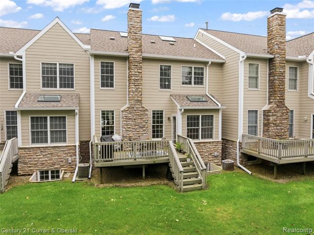 49970 Blackberry Trail, Novi, MI 48374