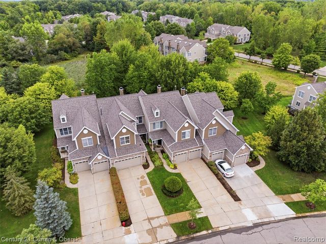 49970 Blackberry Trail, Novi, MI 48374
