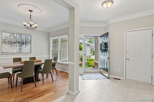 49970 Blackberry Trail, Novi, MI 48374
