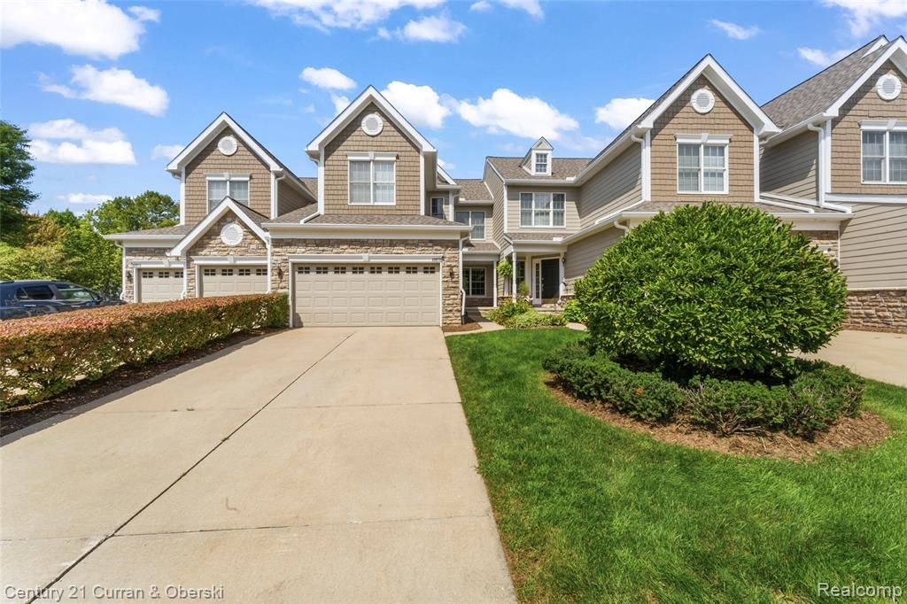 49970 Blackberry Trail, Novi, MI 48374