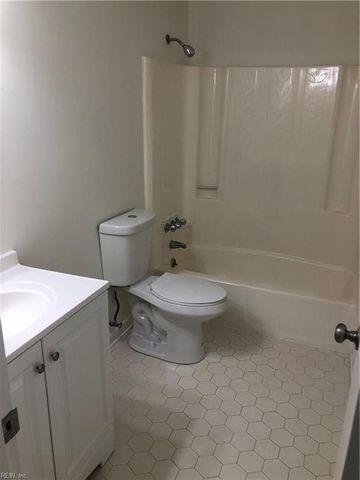 5334 Commons CT, Virginia Beach, VA 23462