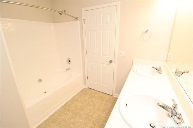 7122 Racine Way, Raleigh, NC 27615