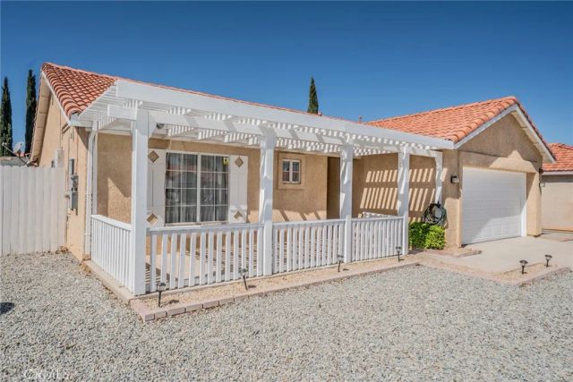 14564 Lilac Road, Adelanto, CA 92301